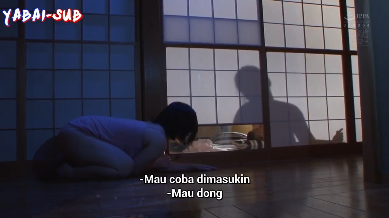 Viral Cewek Jepang Ngintip Mertua Sedang Bermesraan Dikamar