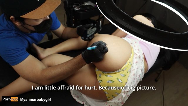 Viral Video Minta Ditato Di Pinggang Malah Diwikwik